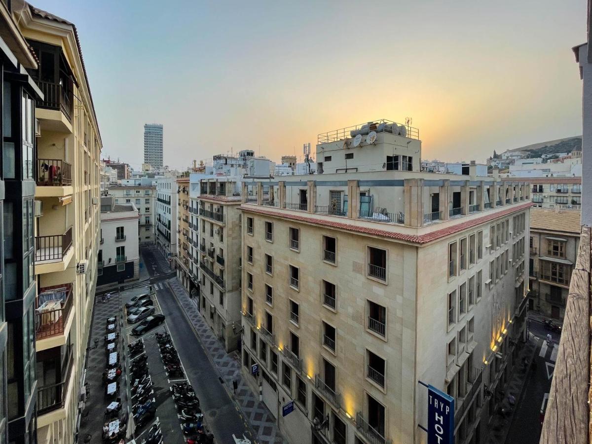 La Terraza. Vistas Al Castillo A 1 Min. De La Playa 알리칸테 외부 사진